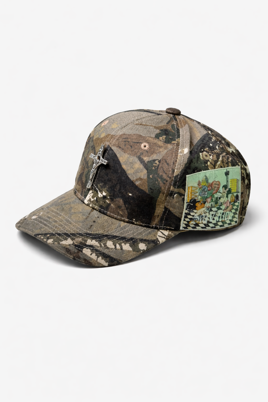 E3- SILVER CRUCIFIX CAP