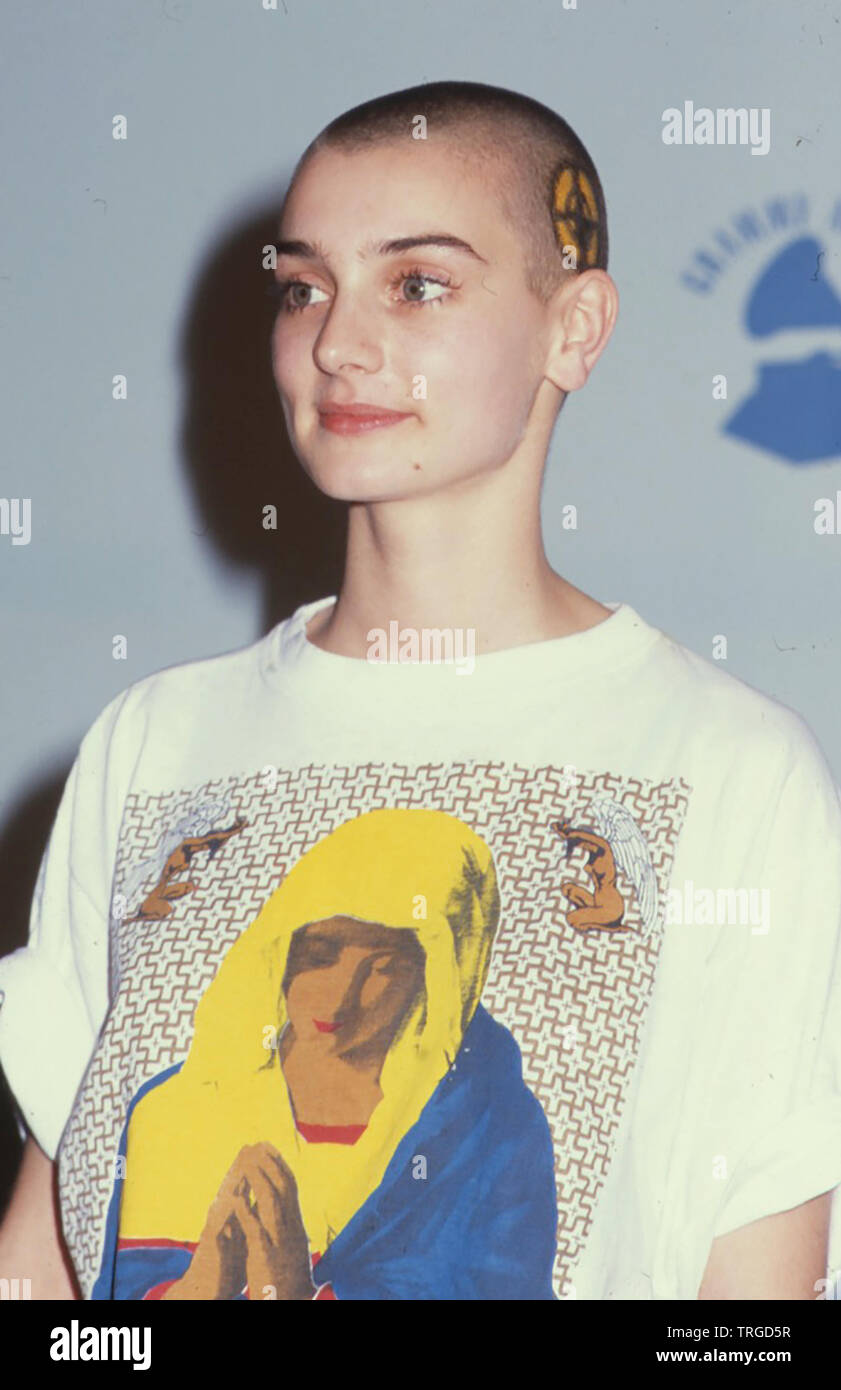 C1 - MOTHER MARY T-SHIRT