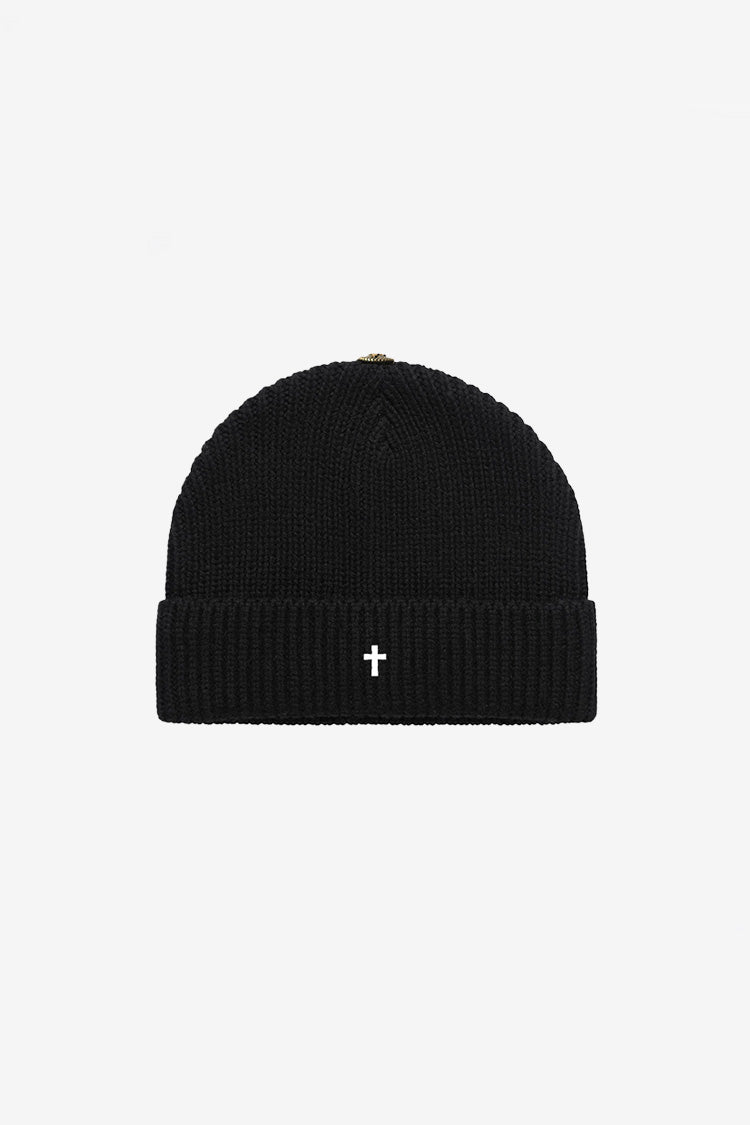 E7 - CRUCIFIX + BEANIE